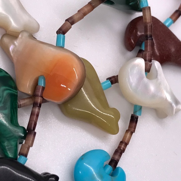 Sterling Native Zuni Hand Carved Stone Heishi Fetish Bear Double Strand Necklace - Picture 11 of 15